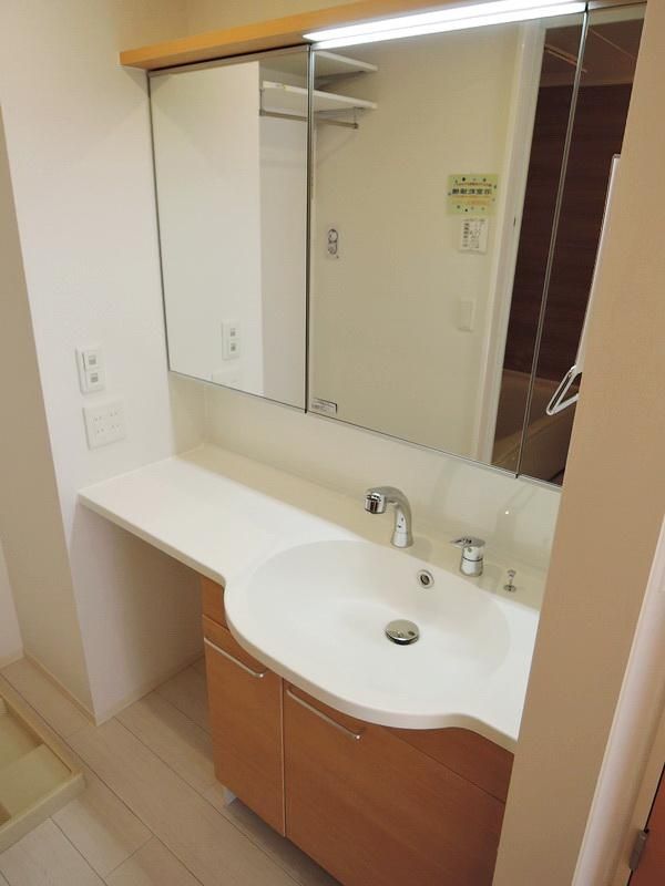 �y���ʏ��z�@