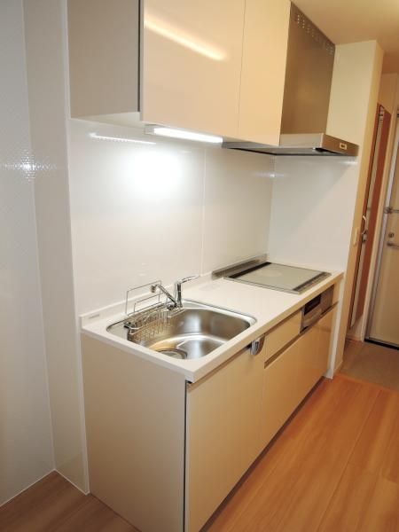 �y�L�b�`���z�@