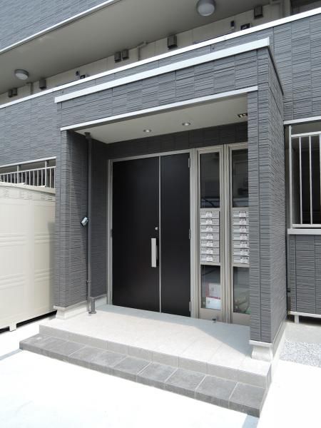 �y�G���g�����X�z�@