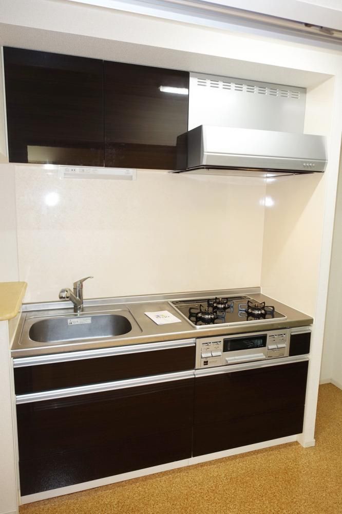 �y�L�b�`���z�@