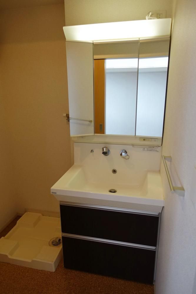 �y���ʏ��z�@