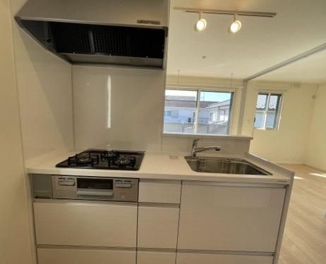 �y�L�b�`���z�@