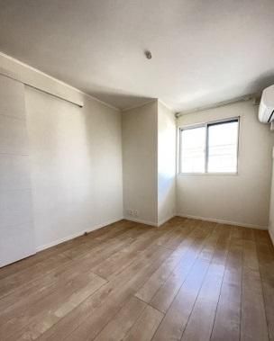 �y�x�����_�z�@