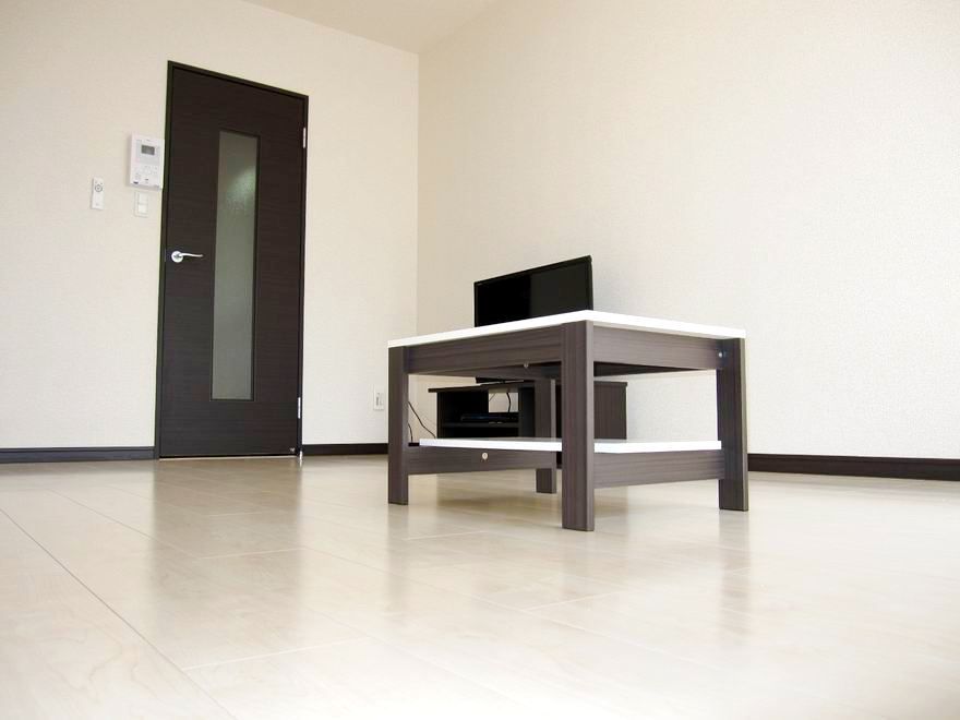 �y���ԁE���r���O�z�@