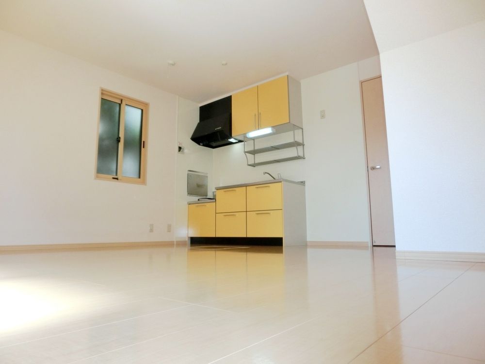 �y���ԁE���r���O�z�@