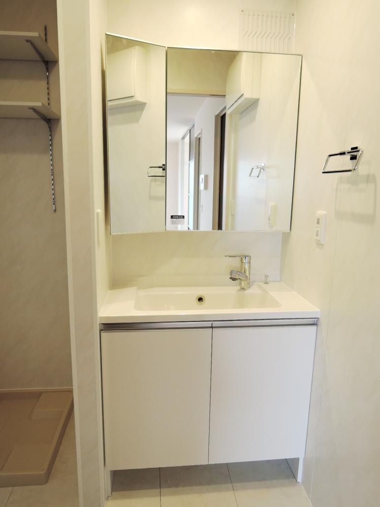 �y���ʏ��z�@