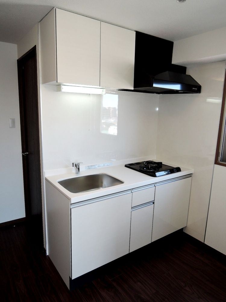 �y�L�b�`���z�@