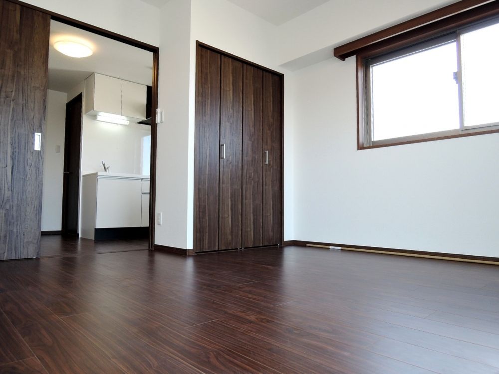 �y�Q���z�@