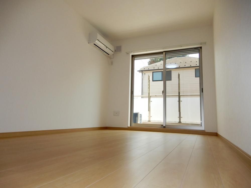 �y�Q���z�@