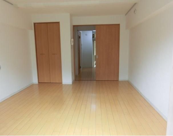 �y�Q���z�@