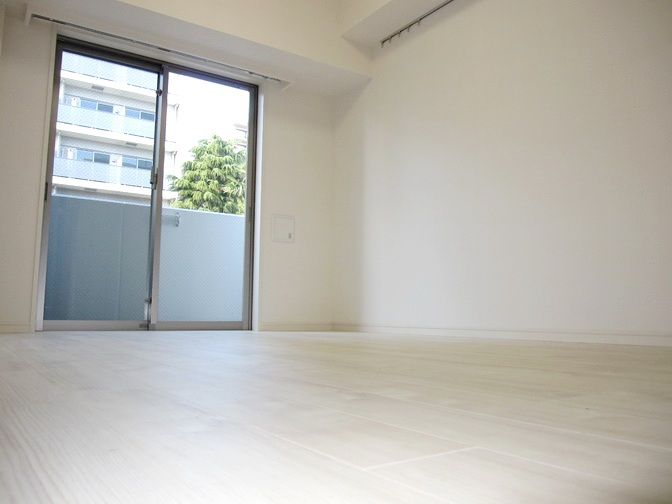 �y�Q���z�@