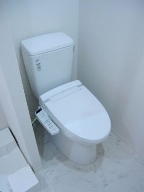 �y�g�C���z�@