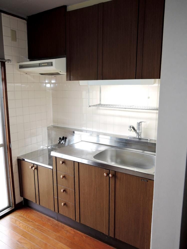 �y�L�b�`���z�@