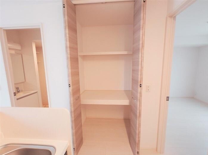 �y���̑��ݔ��z�@