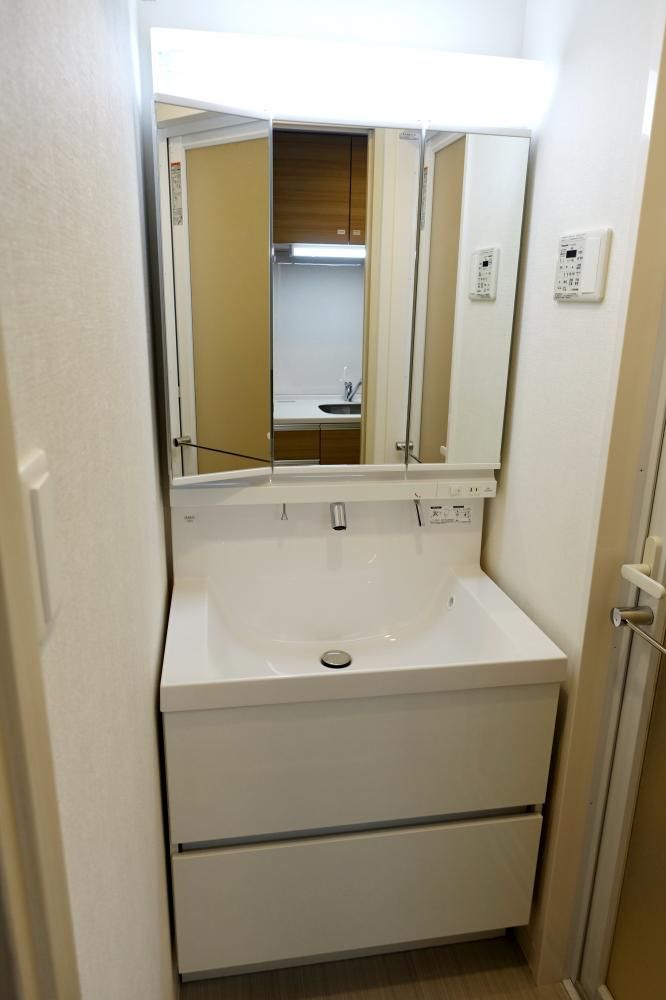 �y���ʏ��z�@