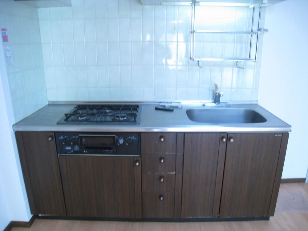 �y�L�b�`���z�@