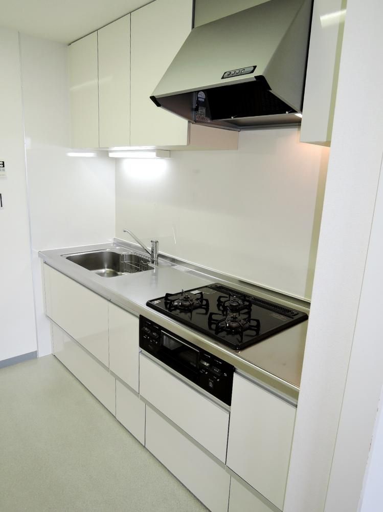 �y�L�b�`���z�@