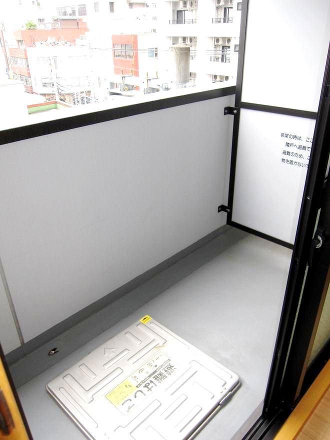 �y�x�����_�z�@