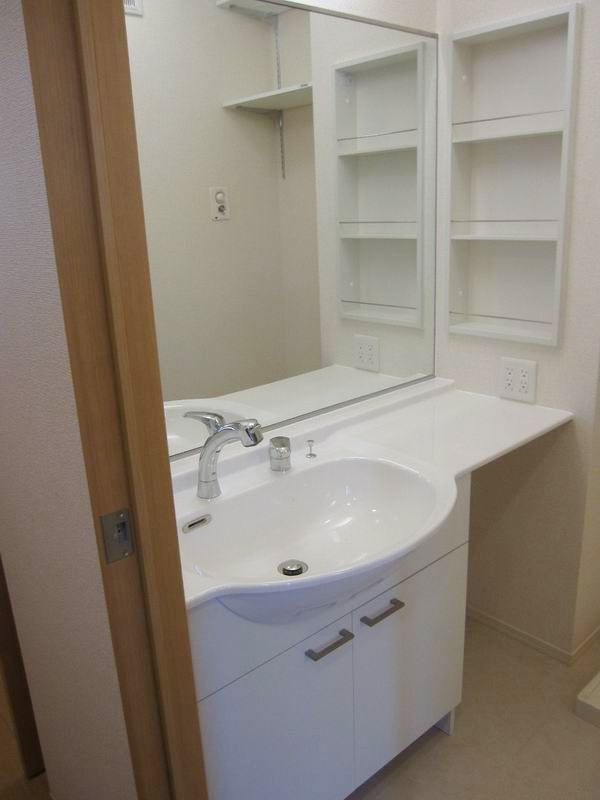 �y���ʏ��z�@