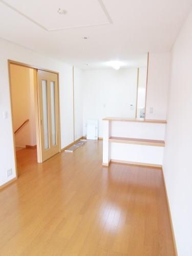 �y���ԁE���r���O�z�@