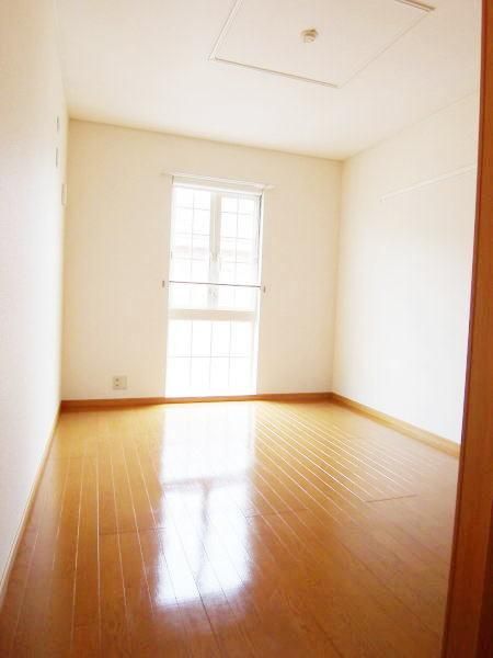 �y�Q���z�@