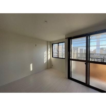 �y�Q���z�@