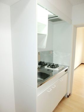 �y�L�b�`���z�@