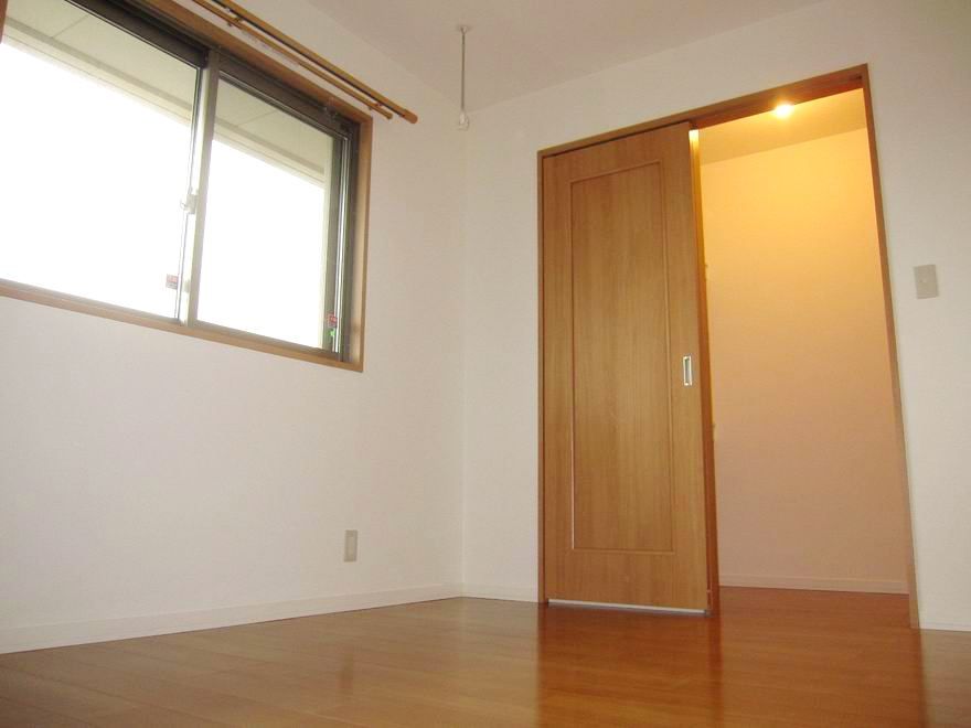 �y�Q���z�@