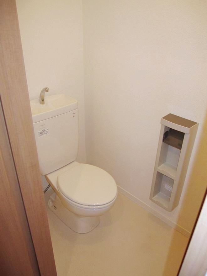 �y�g�C���z�@