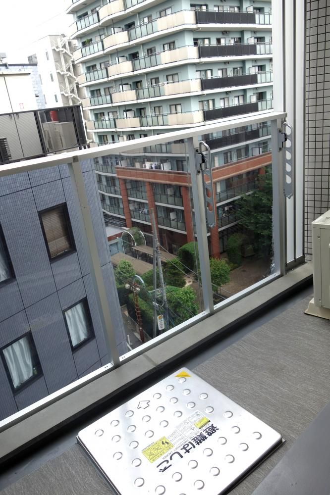 �y�x�����_�z�@