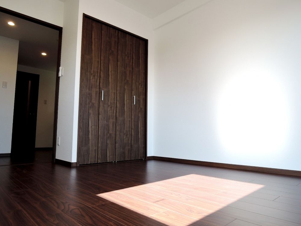 �y�Q���z�@