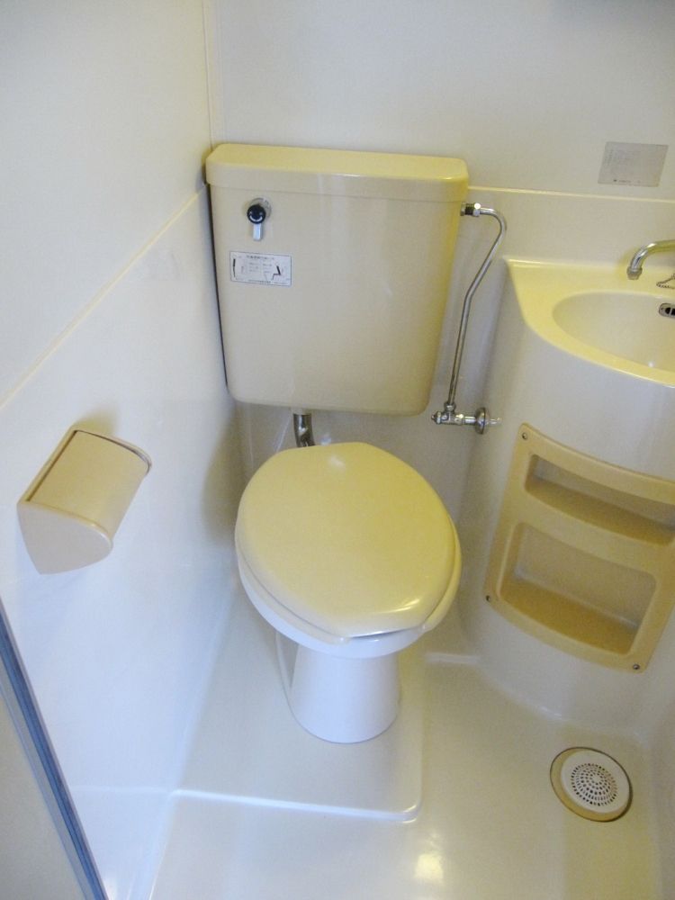 �y�g�C���z�@