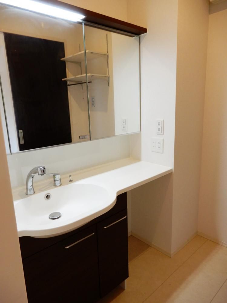 �y���ʏ��z�@