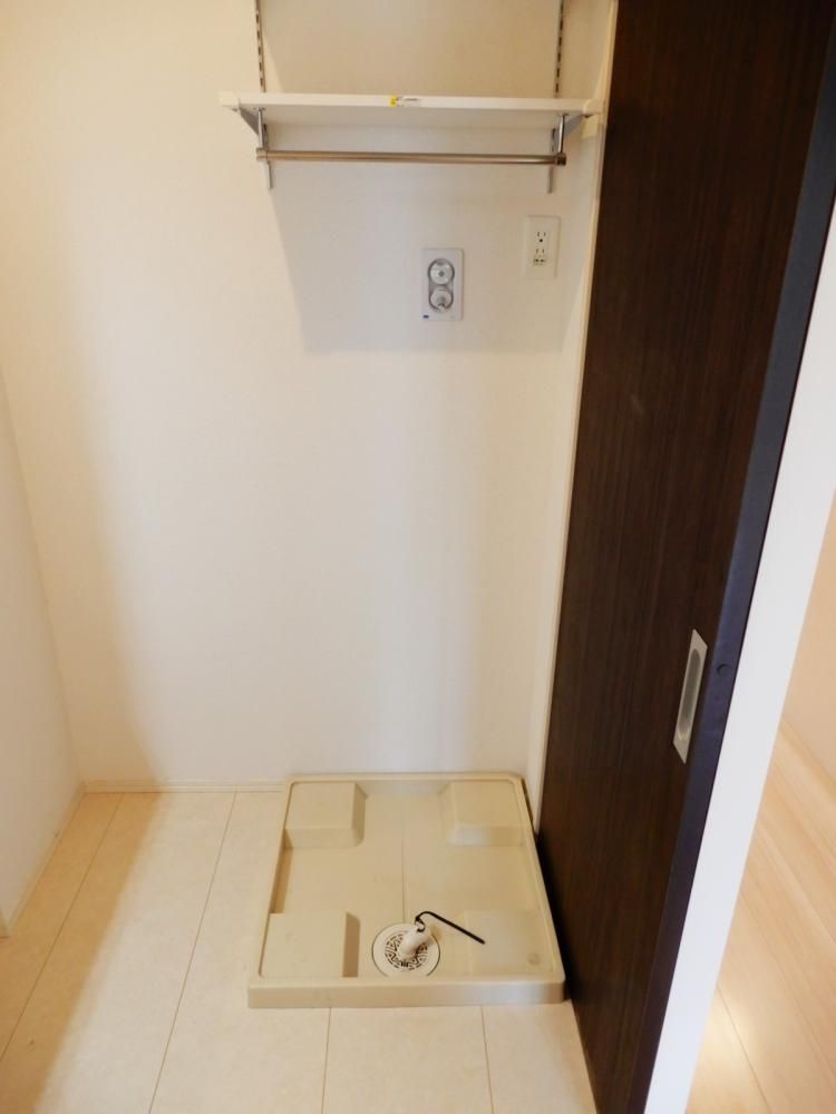 �y���̑��ݔ��z�@