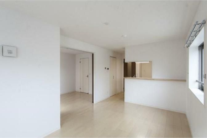 �y���ԁE���r���O�z�@