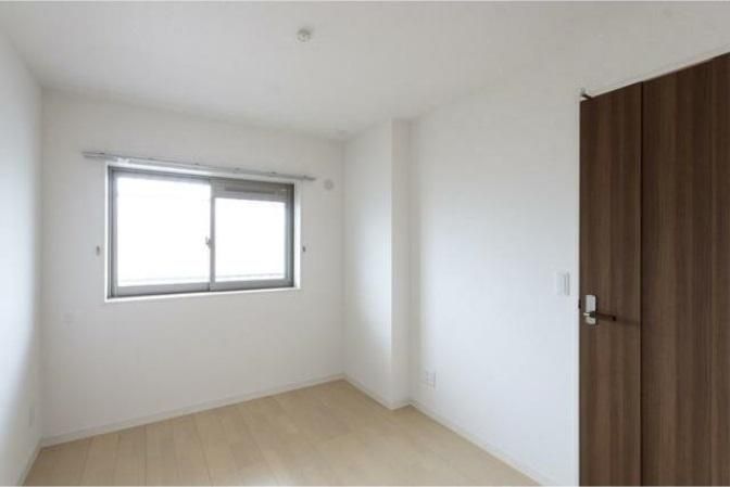 �y���̑��ݔ��z�@