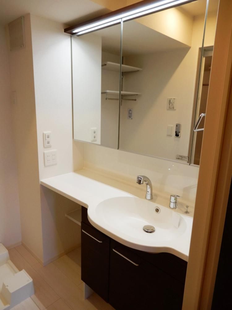 �y���ʏ��z�@