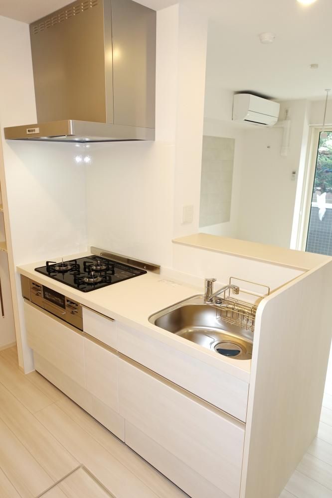 �y�L�b�`���z�@