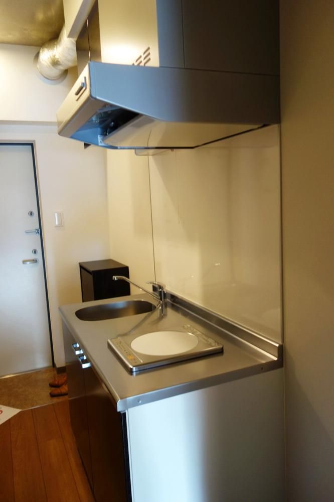 �y�L�b�`���z�@