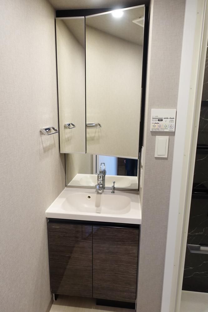 �y���ʏ��z�@