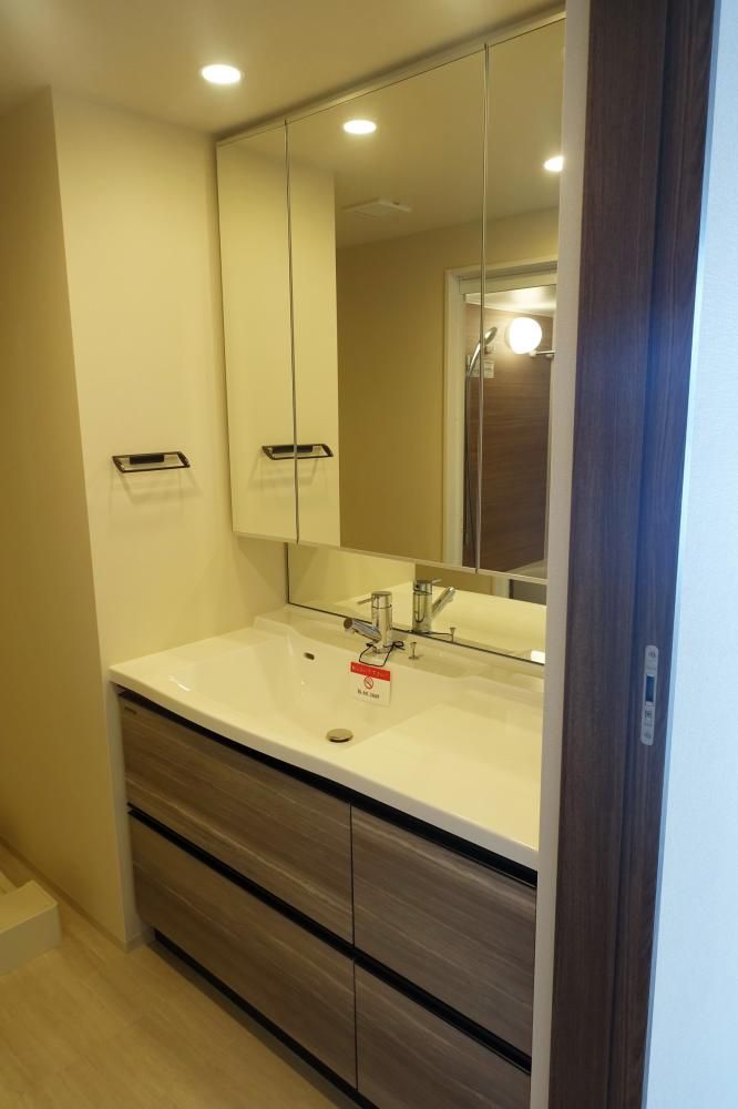 �y���ʏ��z�@