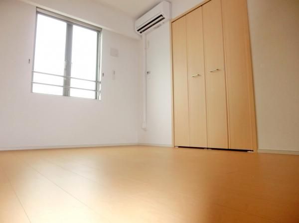 �y�Q���z�@