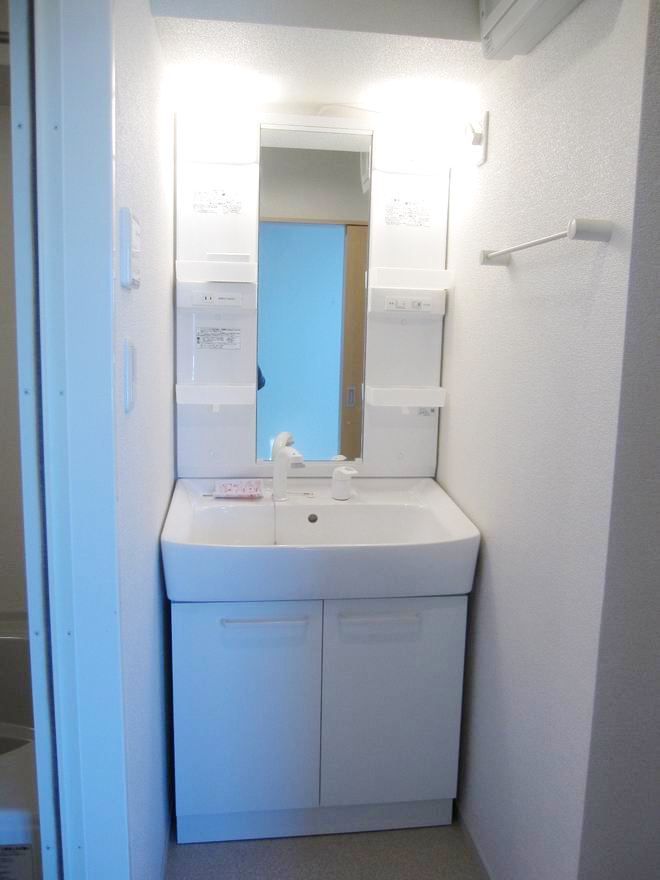 �y���ʏ��z�@