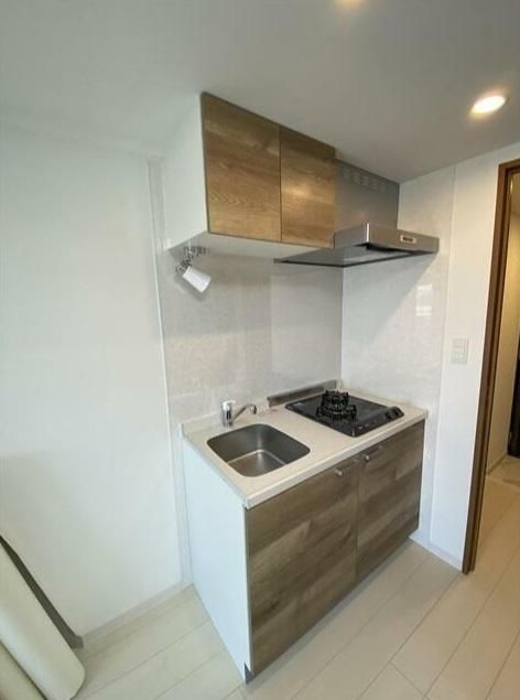 �y�L�b�`���z�@