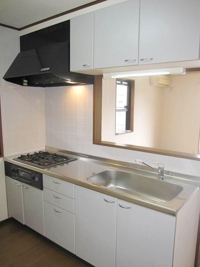 �y�L�b�`���z�@