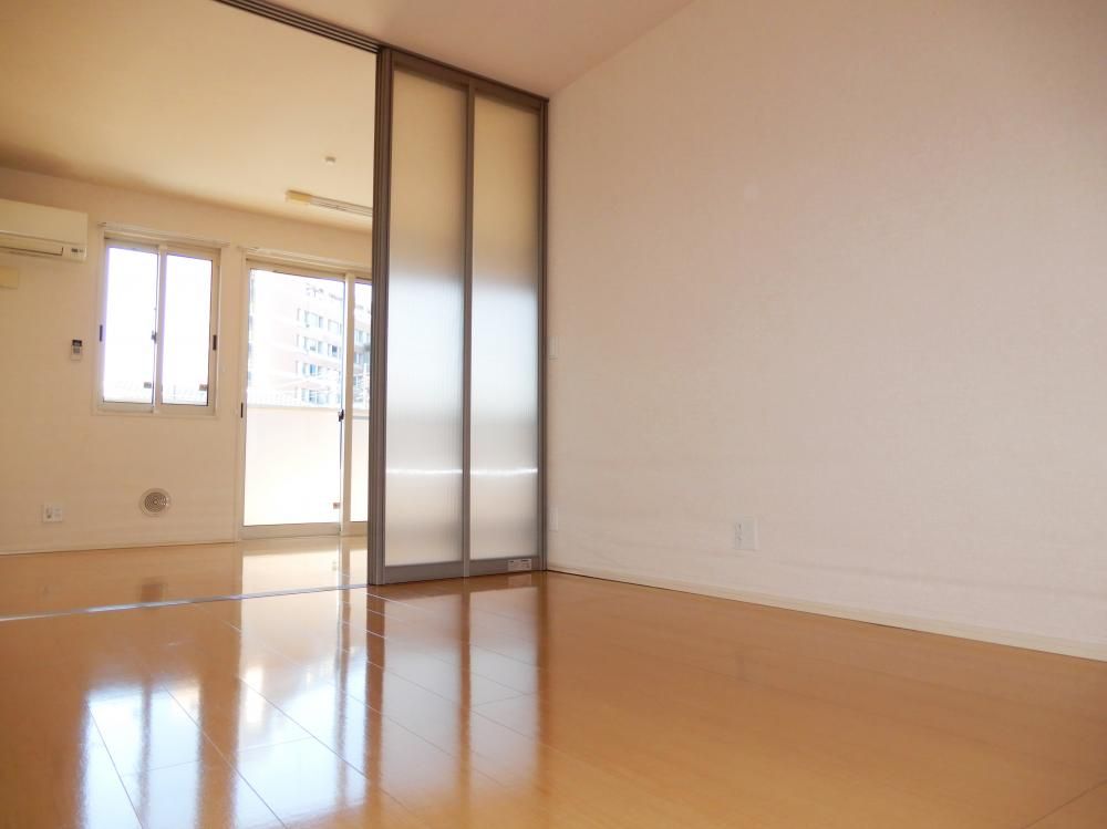 �y�Q���z�@