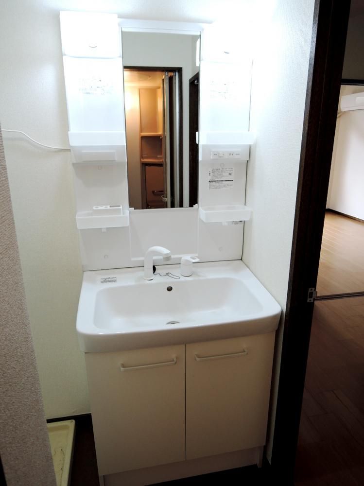 �y���ʏ��z�@