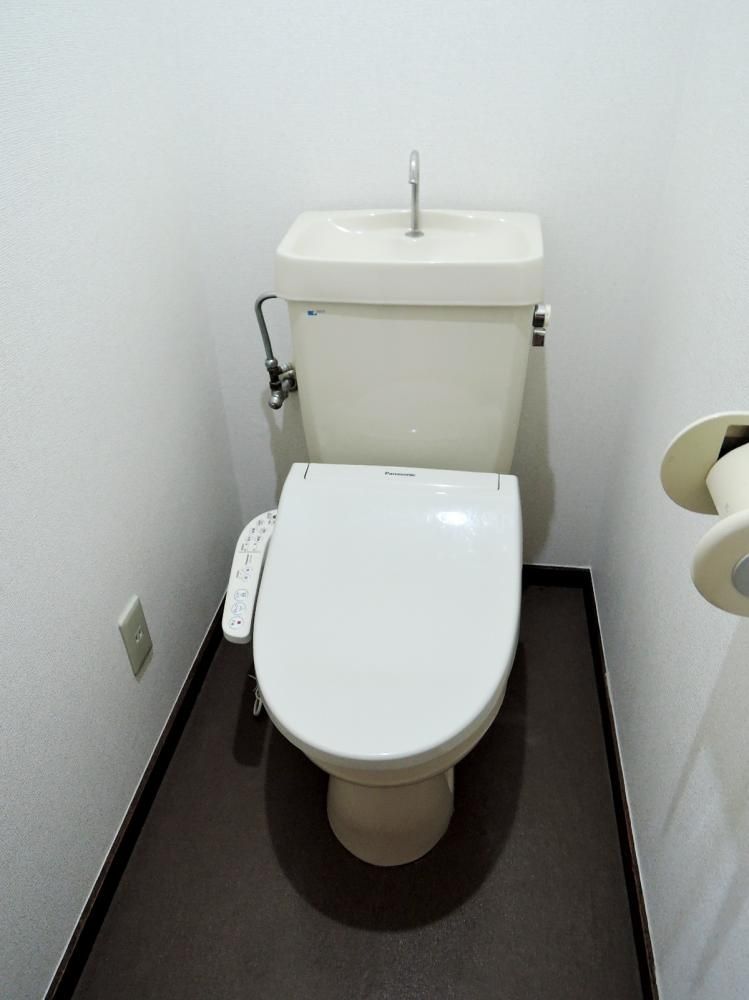 �y�g�C���z�@