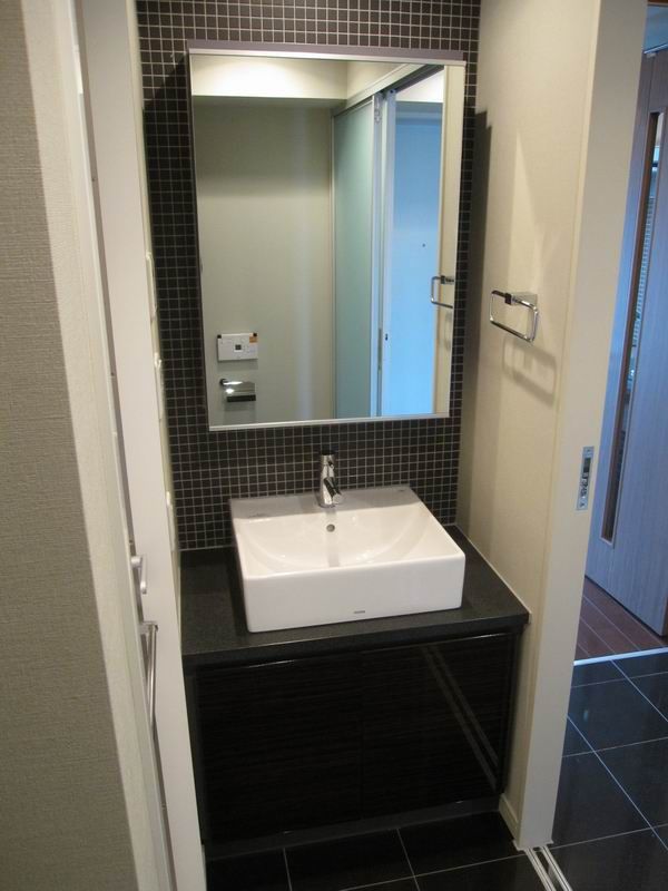 �y���ʏ��z�@