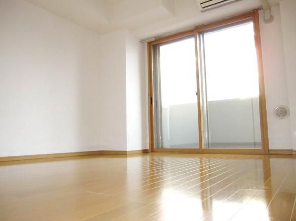 �y�Q���z�@